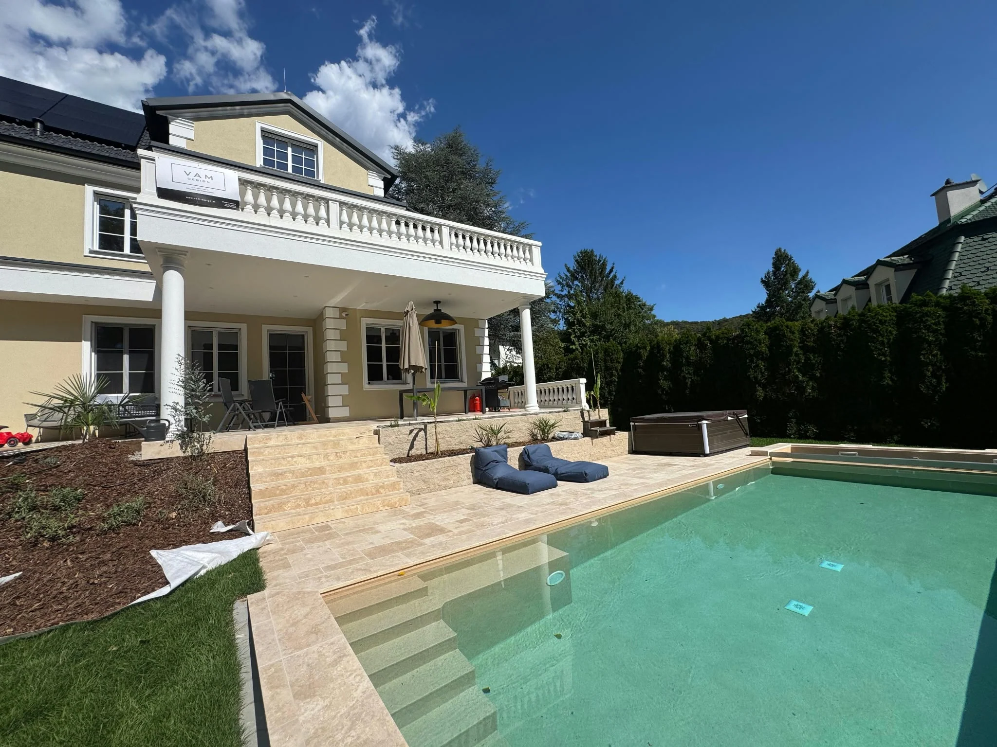 Villa SCH